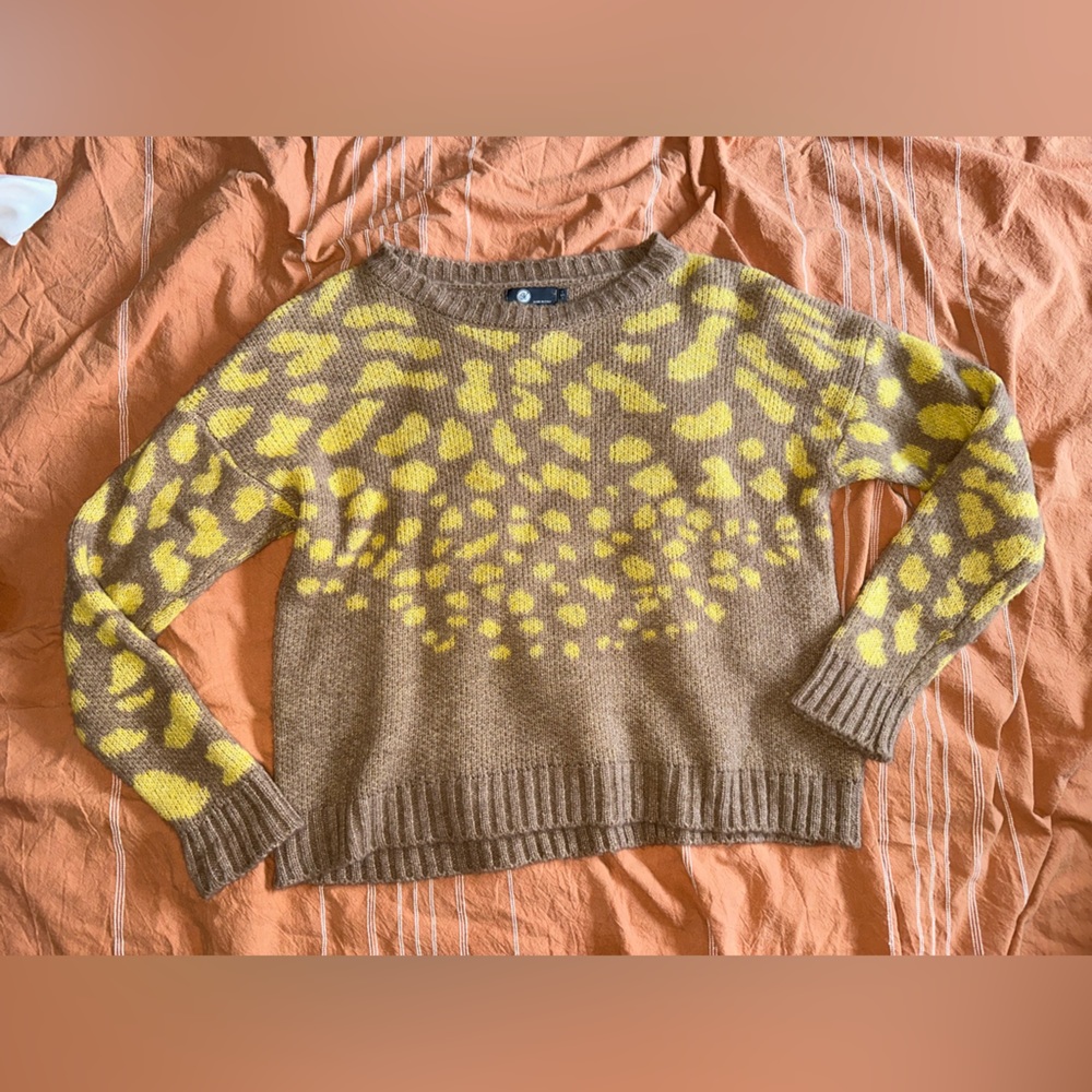 “M” made in Italy sweater